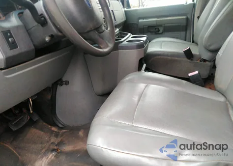 2011 Ford E-150 Commercial z USA, uszkodzony, nr VIN 1FTNS1EW4BDA46817